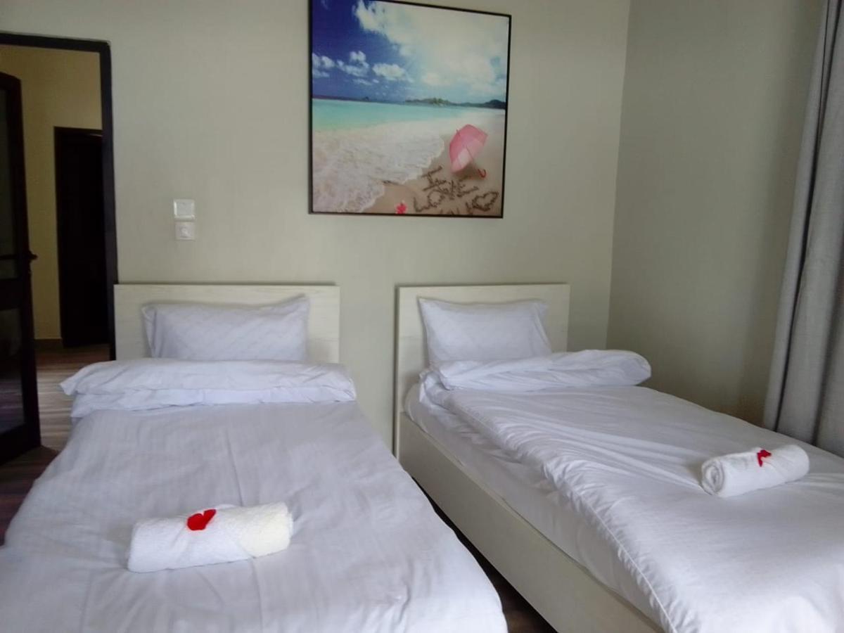 The Big Blue Resort & Spa Kasoa ภายนอก รูปภาพ
